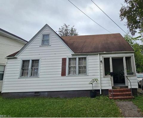 Photo of 2721 Keller Avenue, Norfolk, VA 23509 (MLS # 10623625)