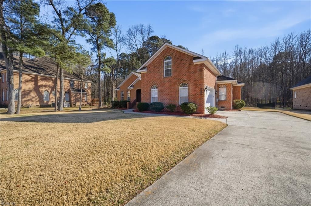 Photo of 1101 Old Vintage Road, Chesapeake, VA 23322 (MLS # 10615950)