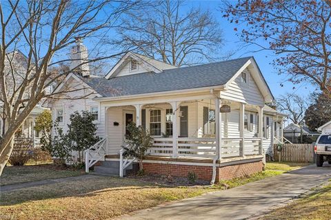 Photo of 62 Randolph Road, Newport News, VA 23601 (MLS # 10616996)