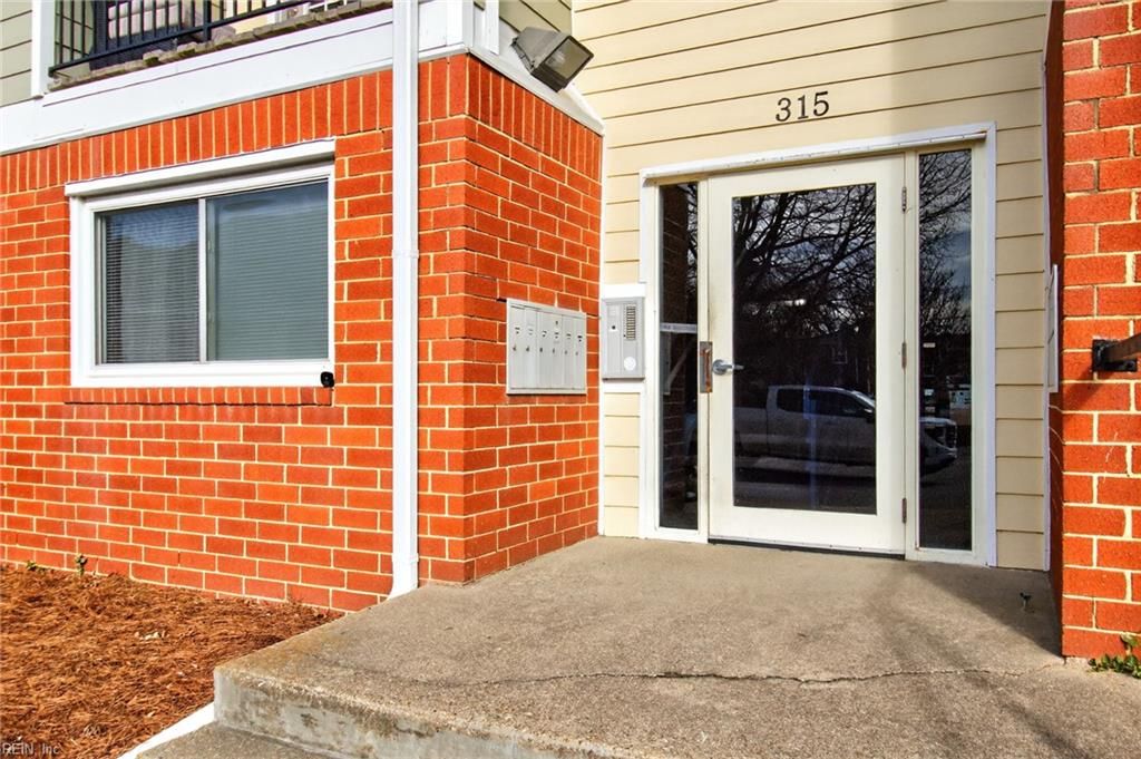 Photo of 315 24th Street #120, Virginia Beach, VA 23451 (MLS # 10619575)