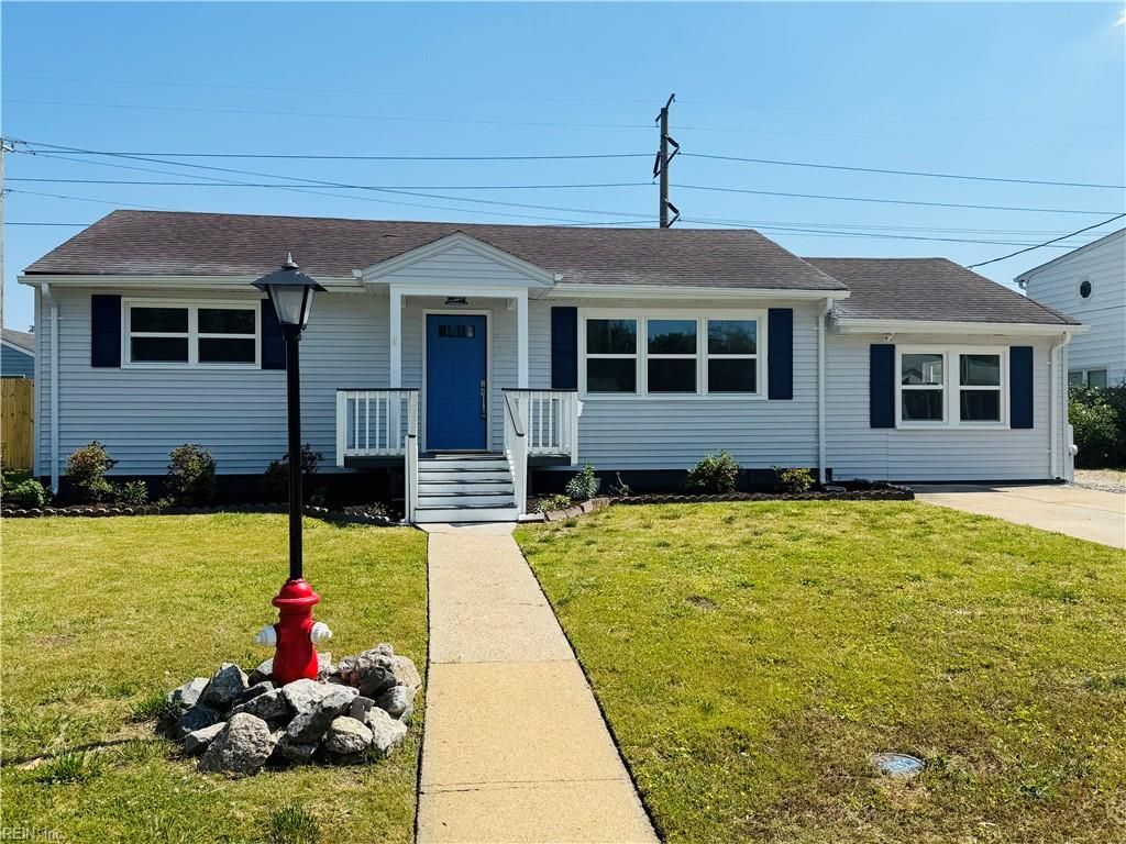 Photo of 2521 Lynnriver Drive, Virginia Beach, VA 23452 (MLS # 10635849)