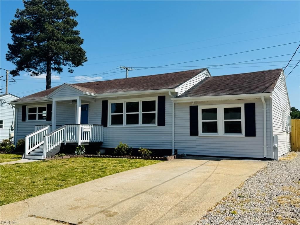Photo of 2521 Lynnriver Drive, Virginia Beach, VA 23452 (MLS # 10635849)