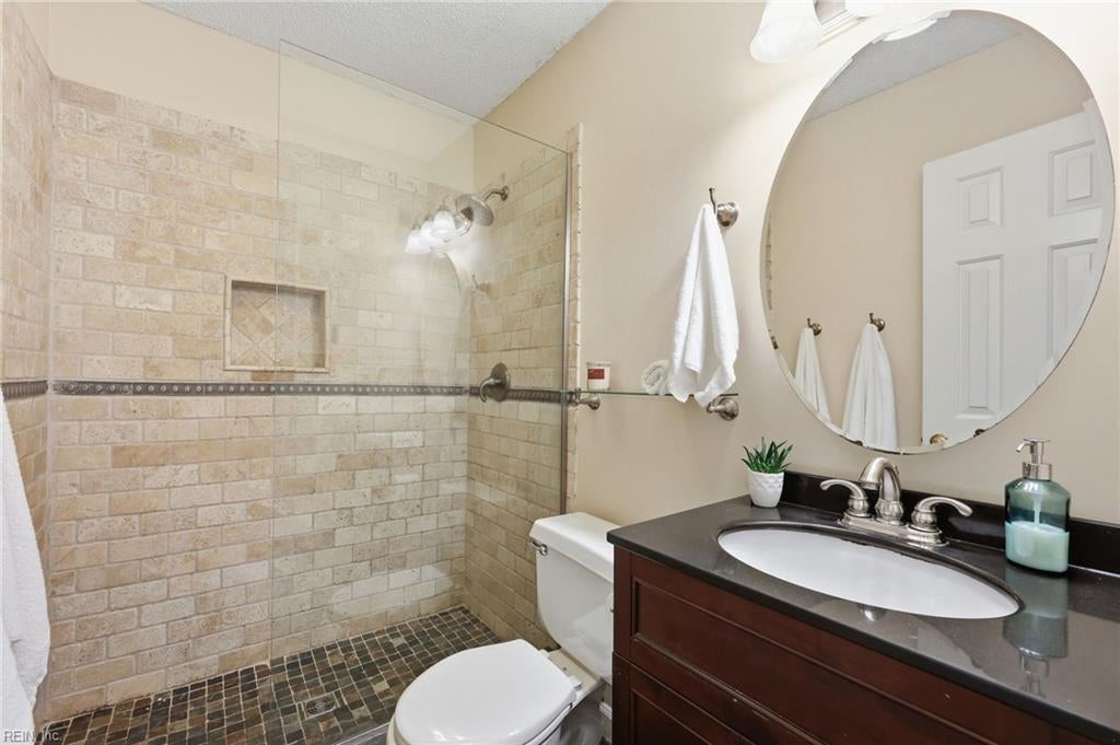 Photo of 207 Westover Avenue #306, Norfolk, VA 23507 (MLS # 10658350)