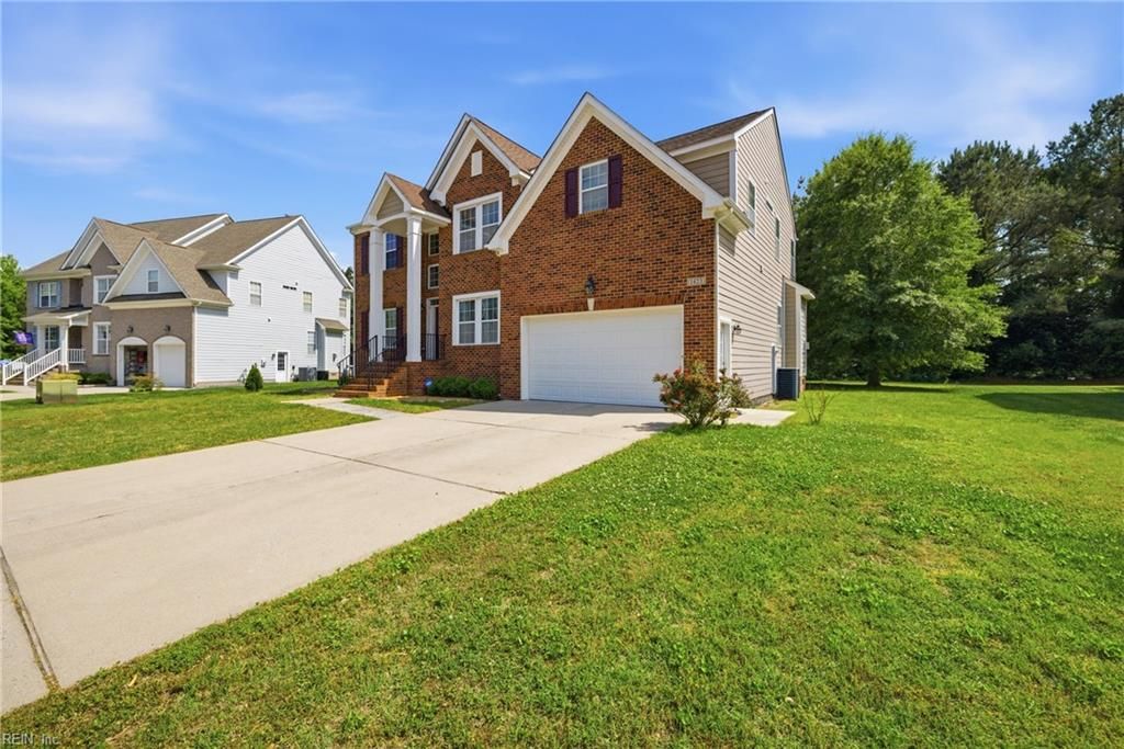 Photo of 1423 Kemp Bridge Lane, Chesapeake, VA 23320 (MLS # 10635255)