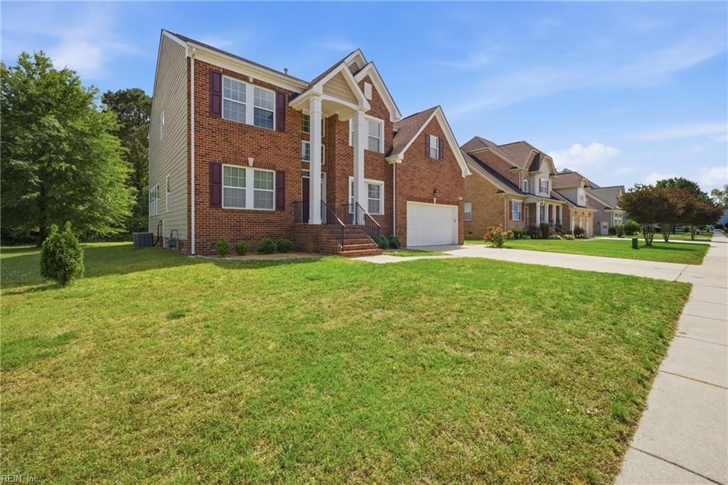 Photo of 1423 Kemp Bridge Lane, Chesapeake, VA 23320 (MLS # 10635255)