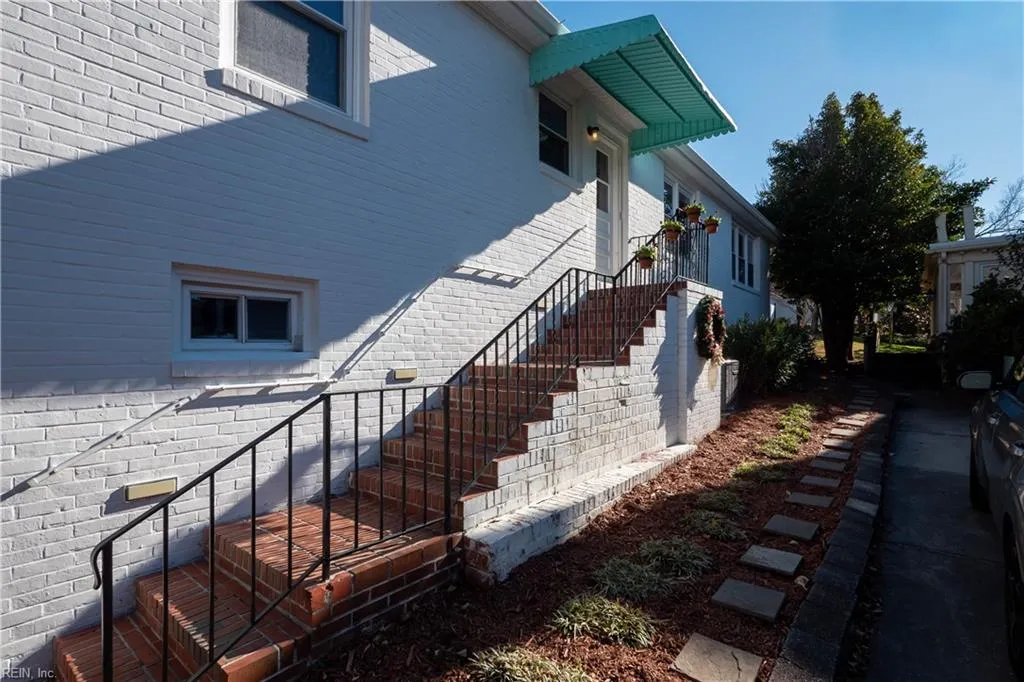 Virginia Beach, Virginia 23451, United States, 3 Bedrooms Bedrooms, ,3 BathroomsBathrooms,Residential,Active,254493