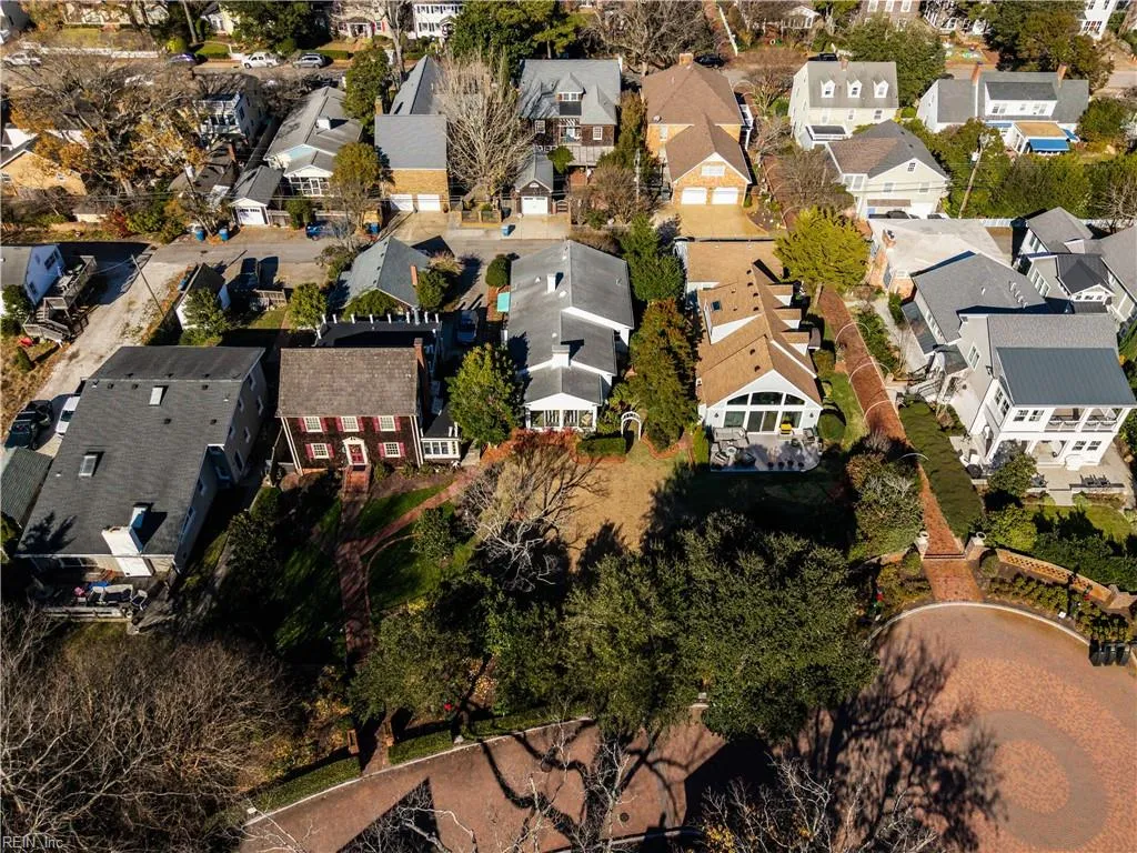 Virginia Beach, Virginia 23451, United States, 3 Bedrooms Bedrooms, ,3 BathroomsBathrooms,Residential,Active,254493