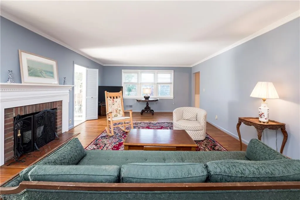 Virginia Beach, Virginia 23451, United States, 3 Bedrooms Bedrooms, ,3 BathroomsBathrooms,Residential,Active,254493