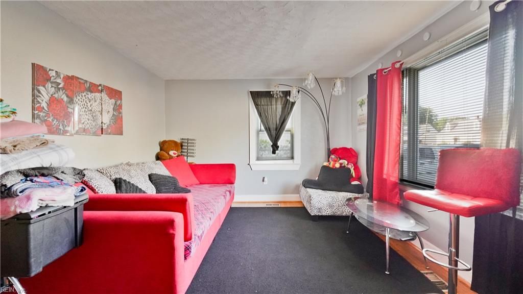 Photo of 454 Algonquin Road, Hampton, VA 23661 (MLS # 10631659)