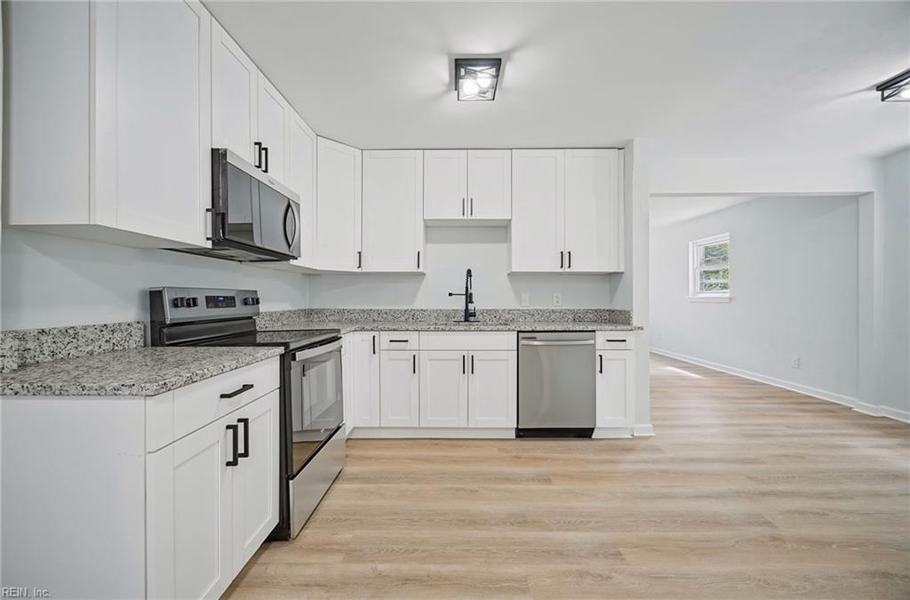 2052 Atwater Cir Cir, Norfolk, VA, 23509