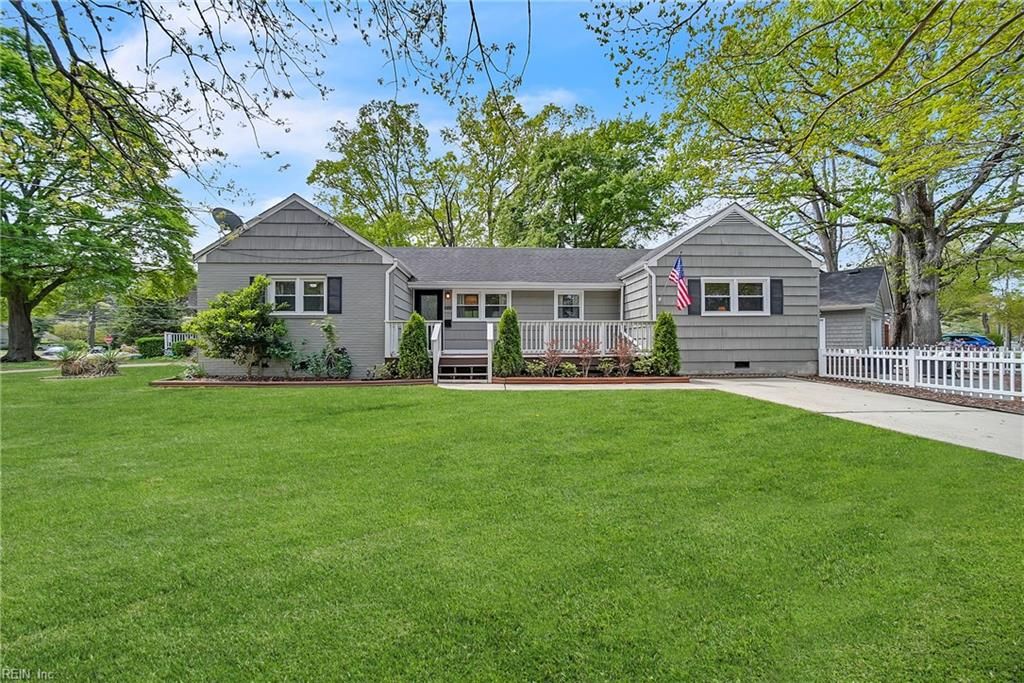 Photo of 1221 Winston Street, Norfolk, VA 23518 (MLS # 10628835)