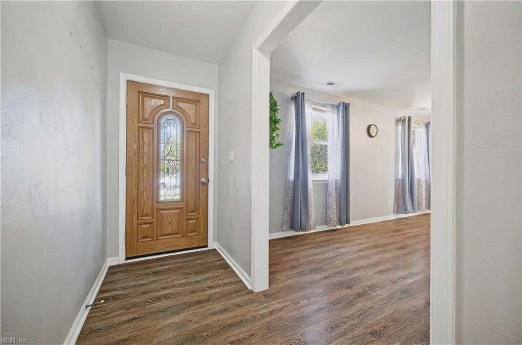 Photo of 1004 Outerbridge Quay, Virginia Beach, VA 23464 (MLS # 10646895)