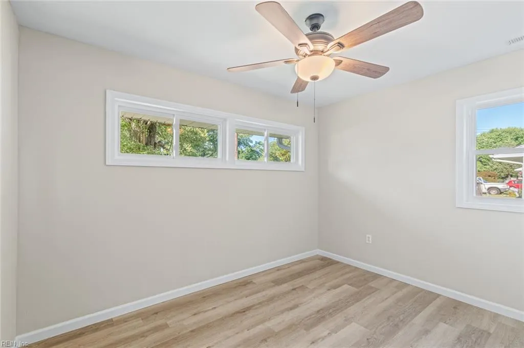 Hampton, Virginia 23663, United States, 2 Bedrooms Bedrooms, ,1 BathroomBathrooms,Residential,Active,203783