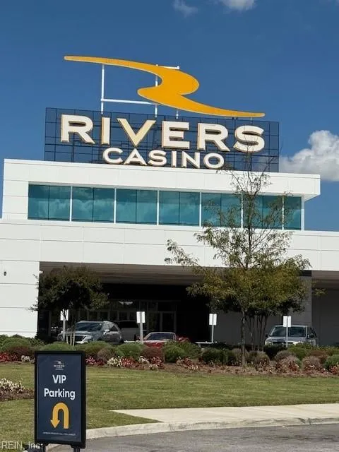 Portsmouth, Virginia 23701, United States, 3 Bedrooms Bedrooms, ,3 BathroomsBathrooms,Residential,Active,223312