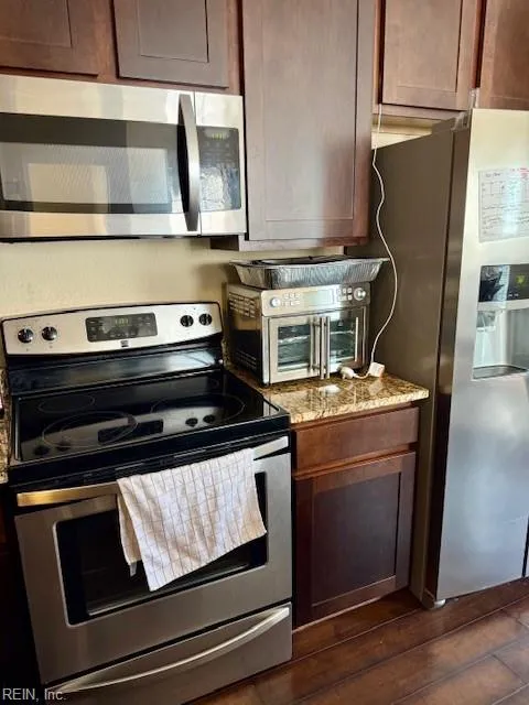 Portsmouth, Virginia 23701, United States, 3 Bedrooms Bedrooms, ,3 BathroomsBathrooms,Residential,Active,223312