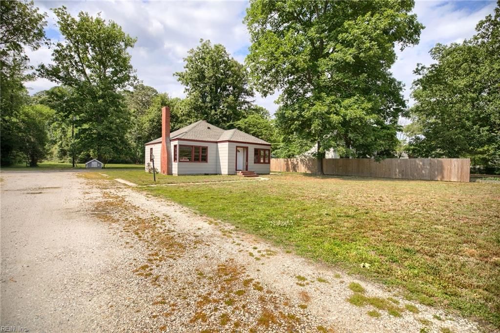 Photo of 19100 Eltham Road, West Point, VA 23181 (MLS # 10635386)