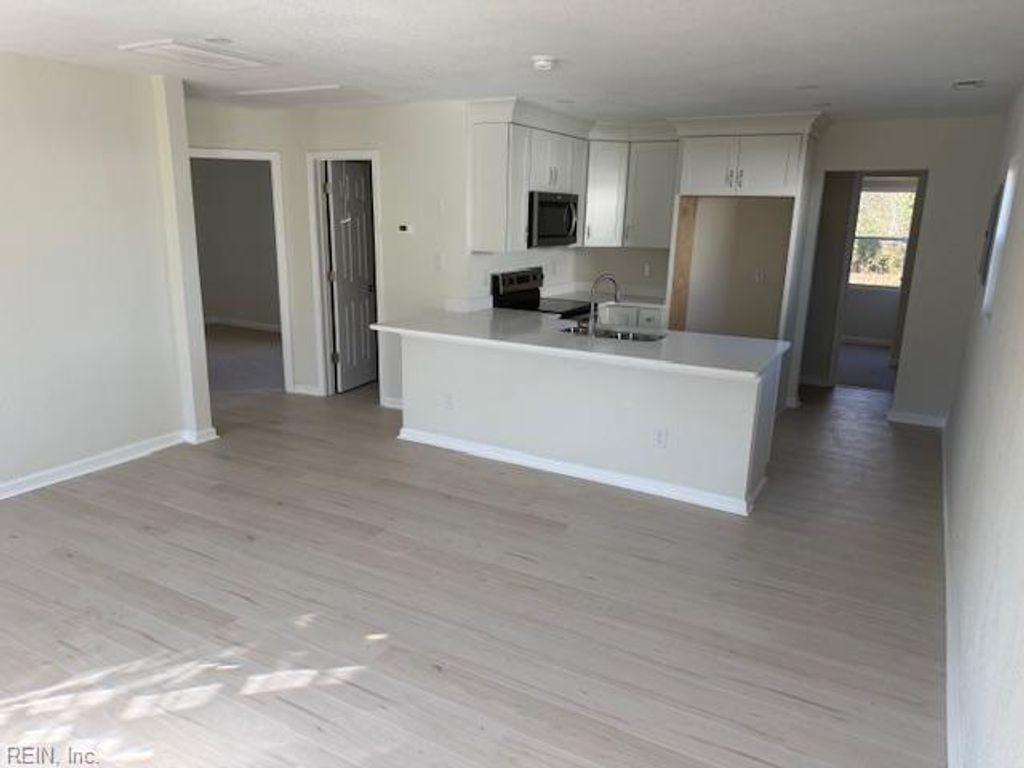 Photo of 51 Greeneland Boulevard, Portsmouth, VA 23701 (MLS # 10616477)