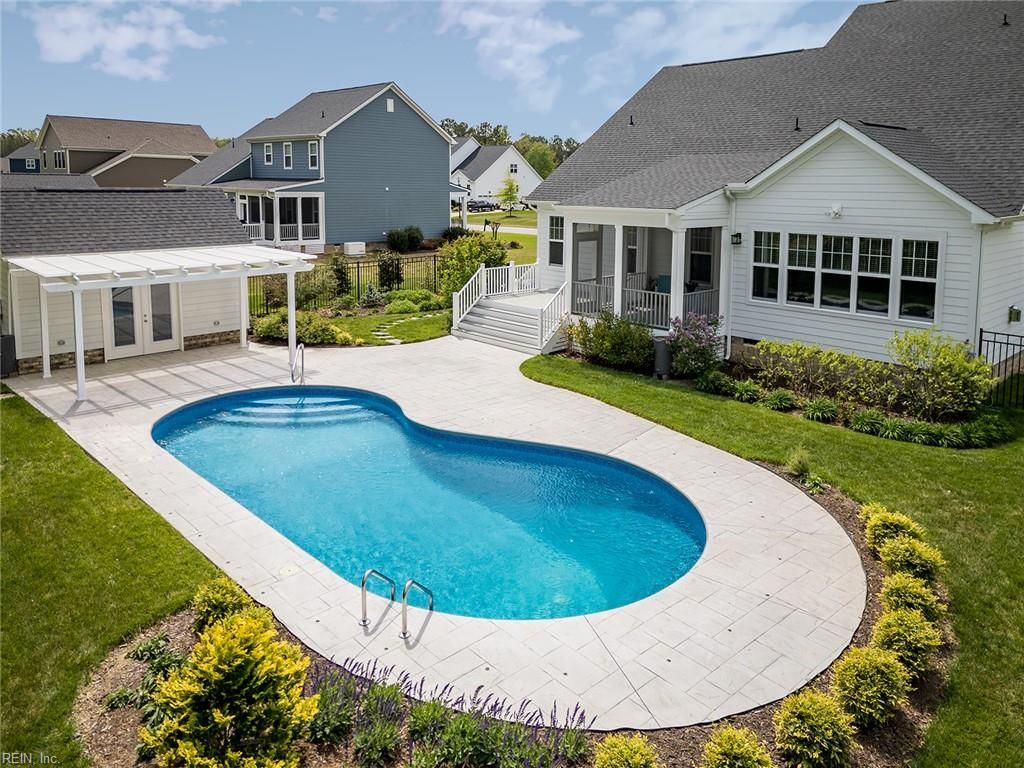 Photo of 216 Royal Birkdale, Smithfield, VA 23430 (MLS # 10625131)