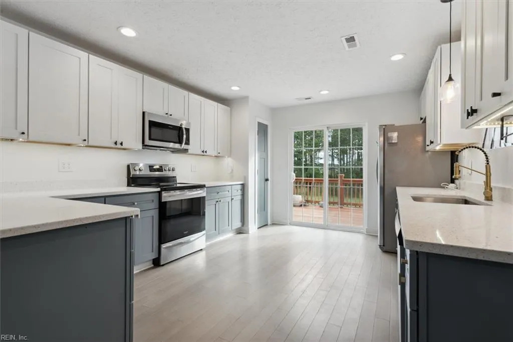 Poquoson, Virginia 23662, United States, 3 Bedrooms Bedrooms, ,3 BathroomsBathrooms,Residential,Active,153375