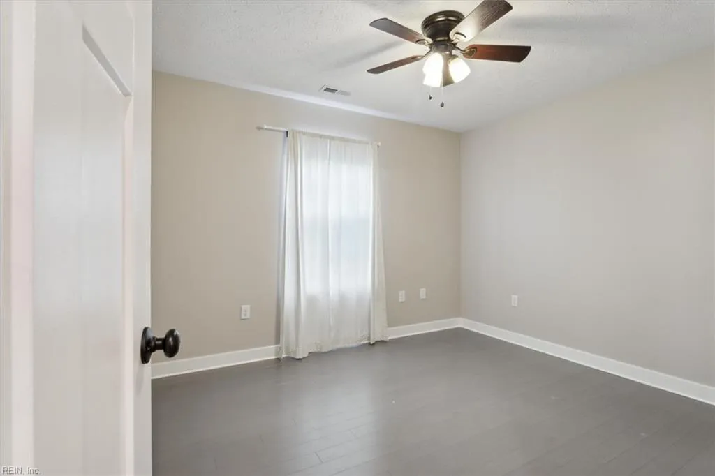 Poquoson, Virginia 23662, United States, 3 Bedrooms Bedrooms, ,3 BathroomsBathrooms,Residential,Active,153375