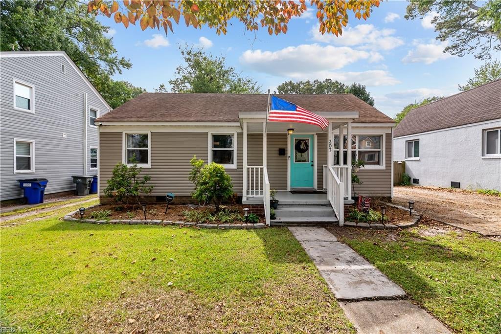 Photo of 307 Maycox Avenue, Norfolk, VA 23505 (MLS # 10657734)