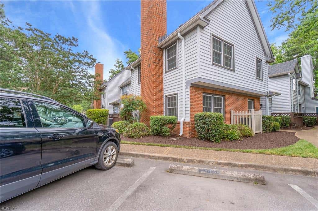 Photo of 928 Saint Andrews Reach #A, Chesapeake, VA 23320 (MLS # 10647761)