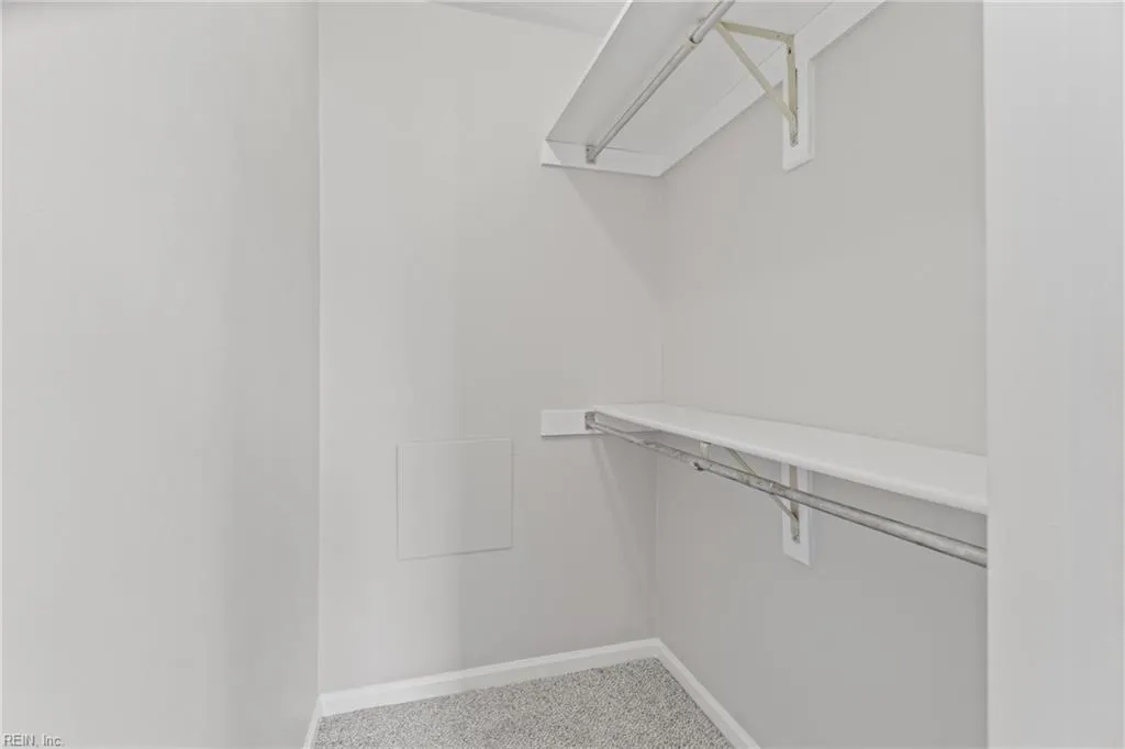 Virginia Beach, Virginia 23455, United States, 3 Bedrooms Bedrooms, ,3 BathroomsBathrooms,Residential,Pending,10934