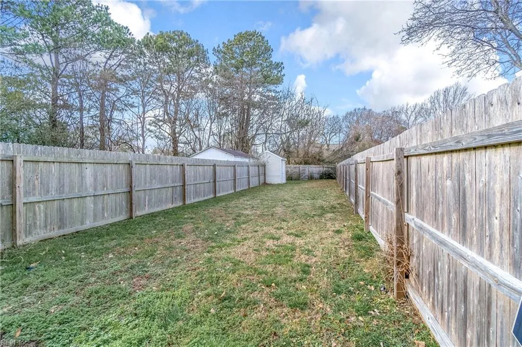 Virginia Beach, Virginia 23455, United States, 3 Bedrooms Bedrooms, ,3 BathroomsBathrooms,Residential,Pending,10934