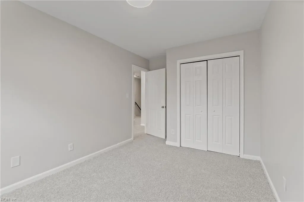 Virginia Beach, Virginia 23455, United States, 3 Bedrooms Bedrooms, ,3 BathroomsBathrooms,Residential,Pending,10934