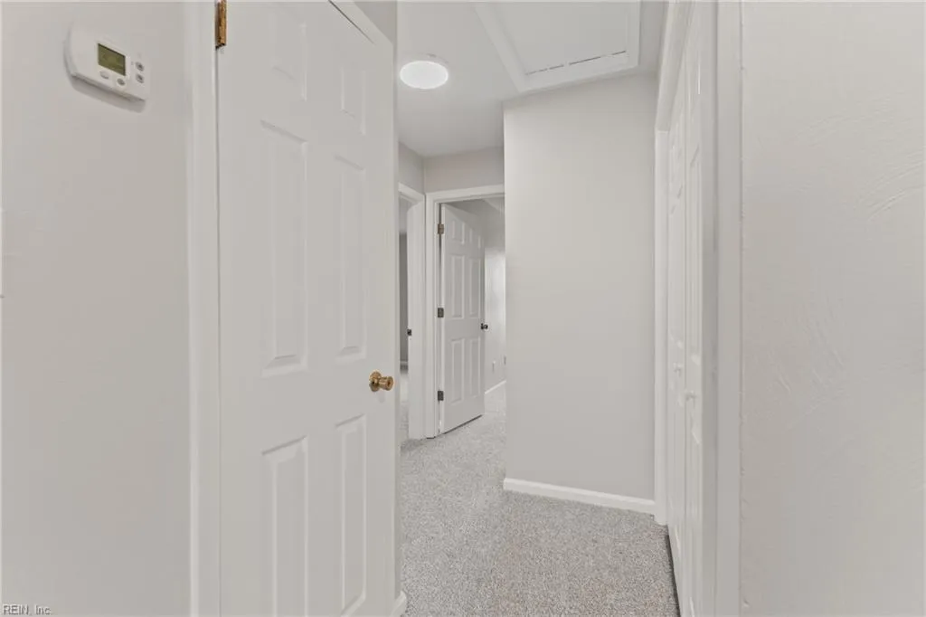 Virginia Beach, Virginia 23455, United States, 3 Bedrooms Bedrooms, ,3 BathroomsBathrooms,Residential,Pending,10934