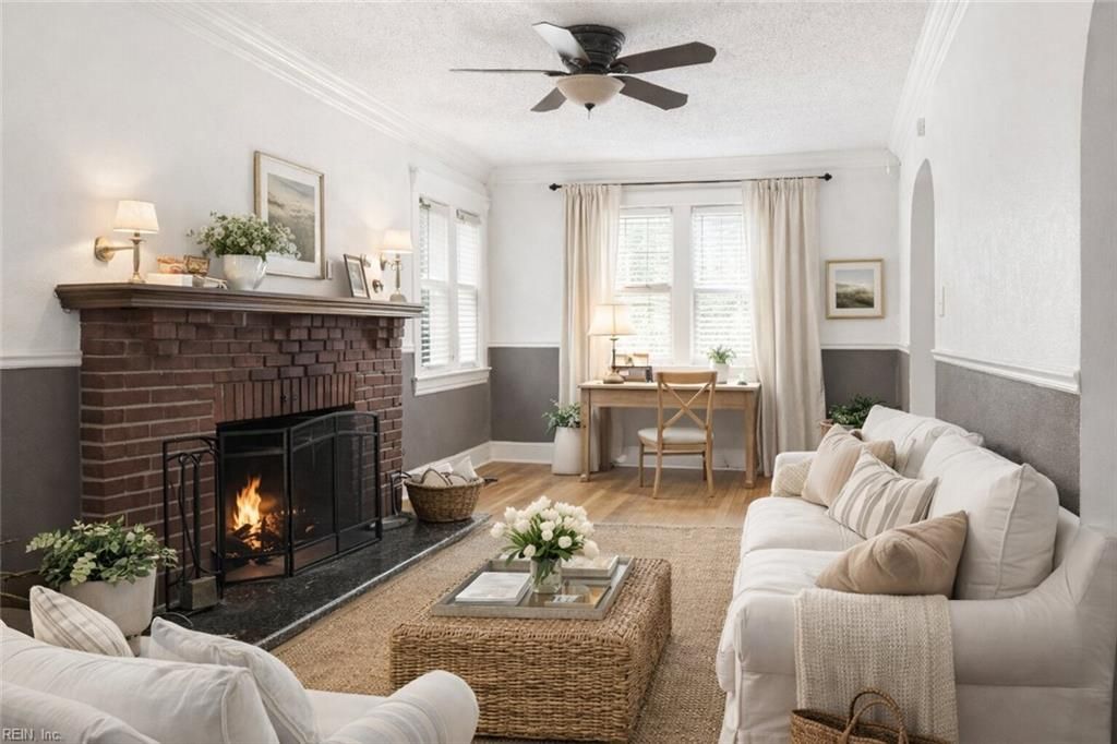 Photo of 4013 Greenway Court W, Portsmouth, VA 23707 (MLS # 10624957)