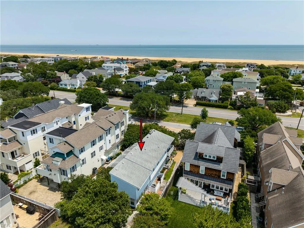 Virginia Beach, Virginia 23451, United States, 5 Bedrooms Bedrooms, ,4 BathroomsBathrooms,Residential,Active,146908