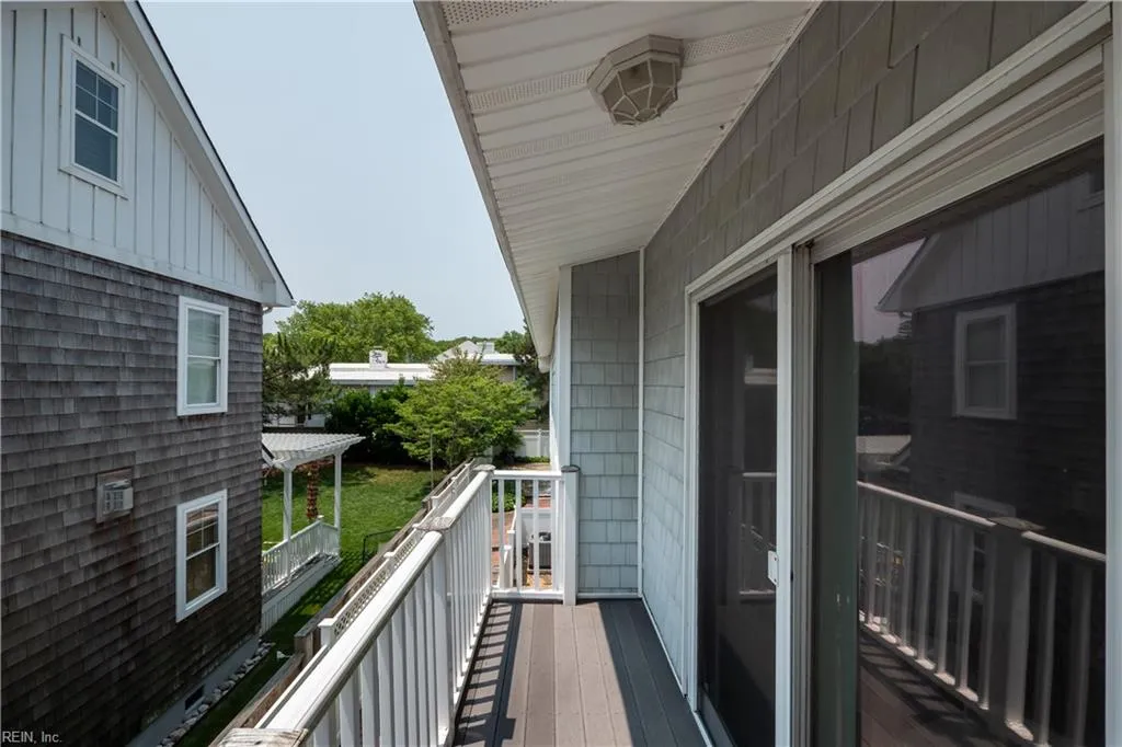 Virginia Beach, Virginia 23451, United States, 5 Bedrooms Bedrooms, ,4 BathroomsBathrooms,Residential,Active,146908