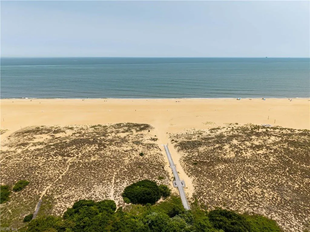 Virginia Beach, Virginia 23451, United States, 5 Bedrooms Bedrooms, ,4 BathroomsBathrooms,Residential,Active,146908