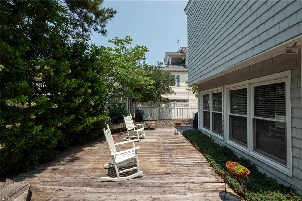 Virginia Beach, Virginia 23451, United States, 5 Bedrooms Bedrooms, ,4 BathroomsBathrooms,Residential,Active,146908