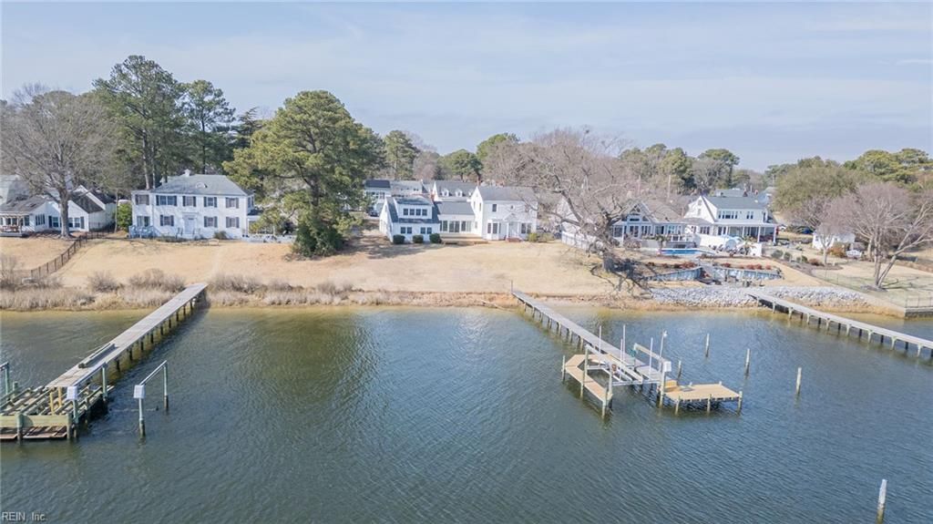 Photo of 4125 Duke Drive, Portsmouth, VA 23703 (MLS # 10624117)