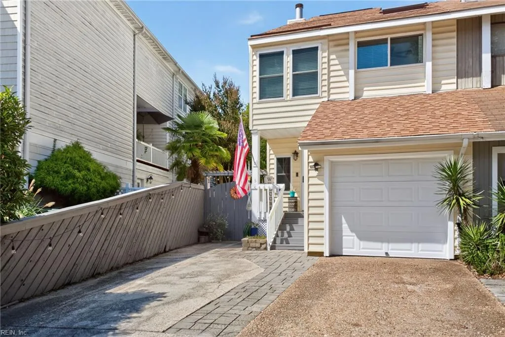 Virginia Beach, Virginia 23455, United States, 3 Bedrooms Bedrooms, ,3 BathroomsBathrooms,Residential,Active,237777