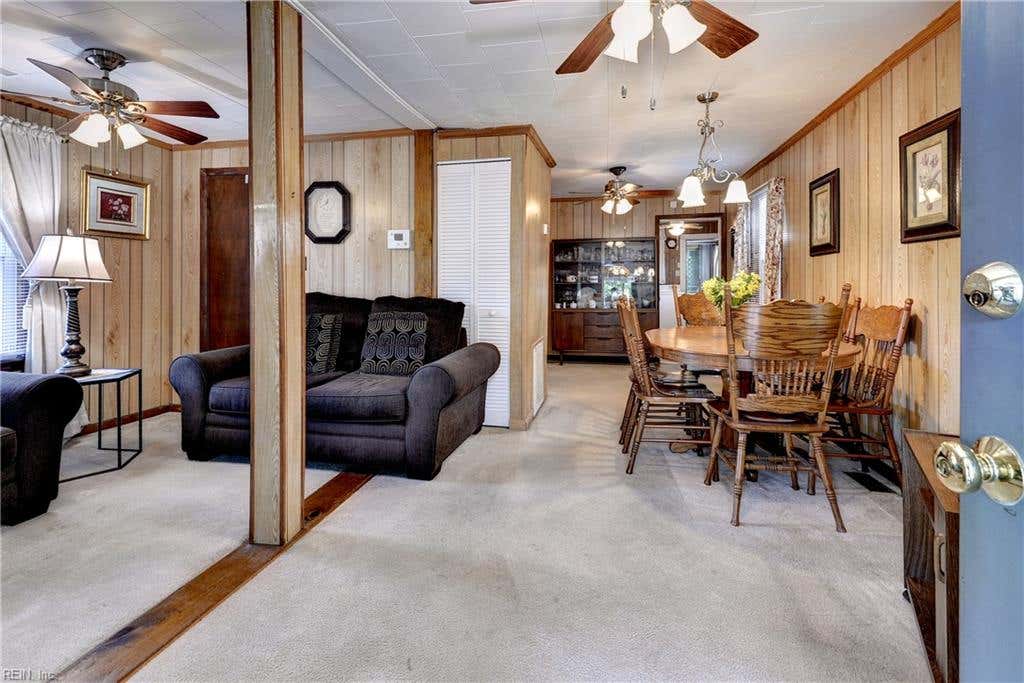 Photo of 806 Pocahontas Place, Hampton, VA 23661 (MLS # 10637718)