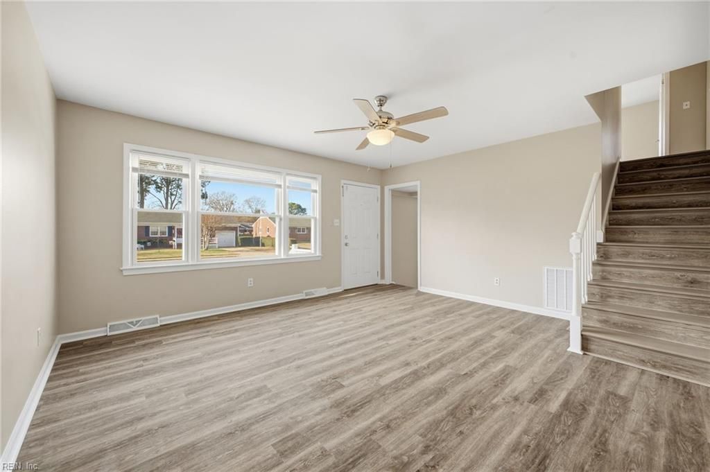 Photo of 211 Madrid Drive, Hampton, VA 23669 (MLS # 10614050)