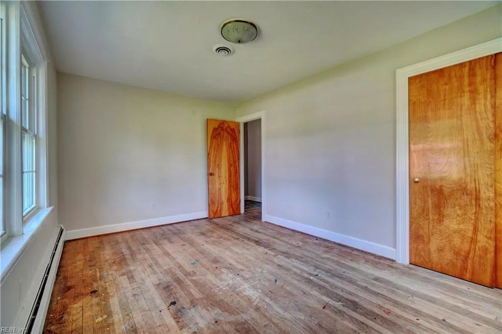 Portsmouth, Virginia 23701, United States, 3 Bedrooms Bedrooms, ,2 BathroomsBathrooms,Residential,Pending,202966