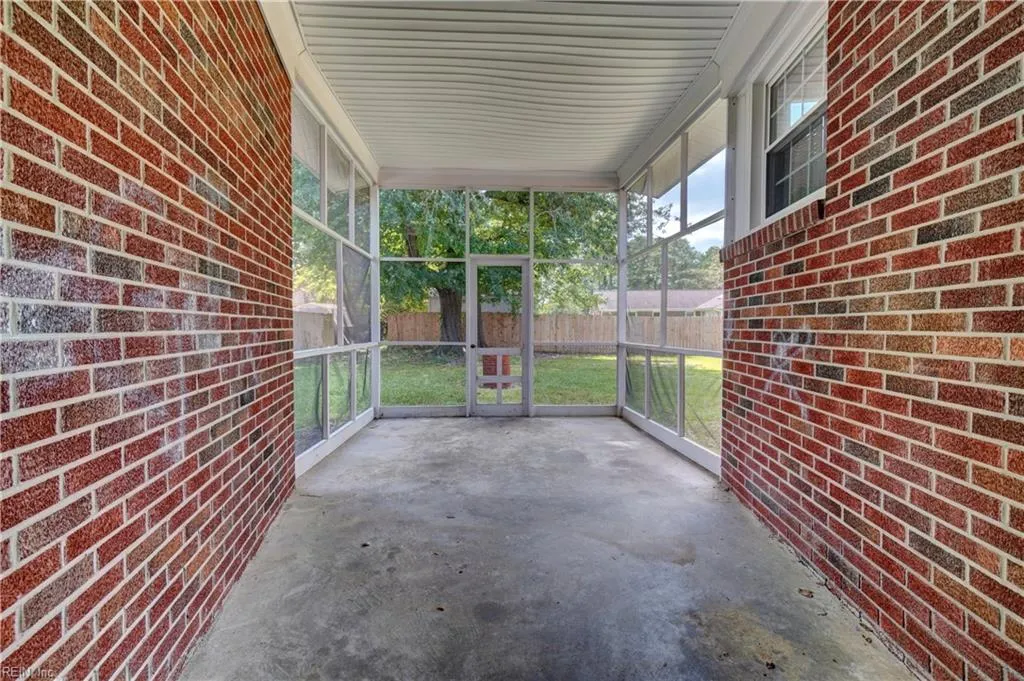 Portsmouth, Virginia 23701, United States, 3 Bedrooms Bedrooms, ,2 BathroomsBathrooms,Residential,Pending,202966