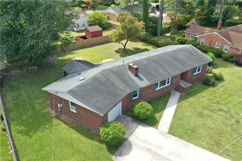 Portsmouth, Virginia 23701, United States, 3 Bedrooms Bedrooms, ,2 BathroomsBathrooms,Residential,Pending,202966