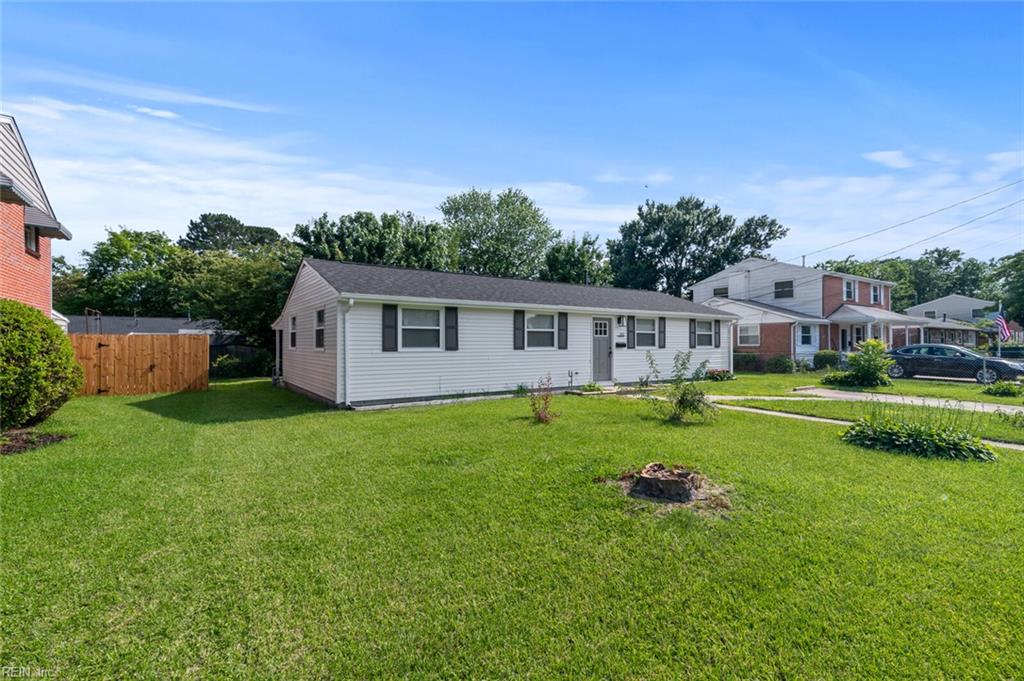 1512 Cronin DR