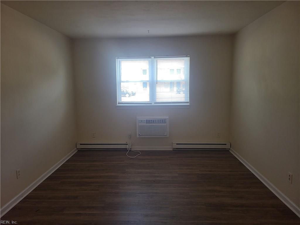 Photo of 1441 Kingston Avenue #1, Norfolk, VA 23503 (MLS # 10630479)