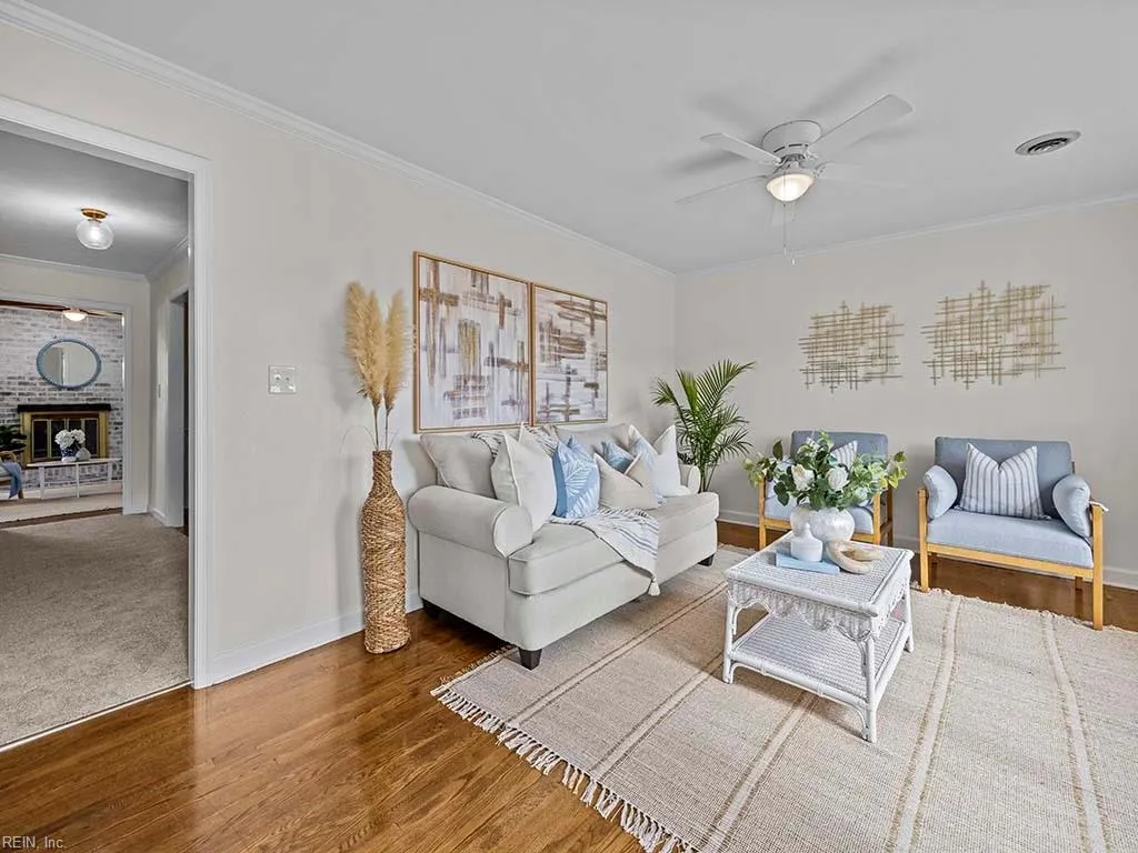 Virginia Beach, Virginia 23451, United States, 3 Bedrooms Bedrooms, ,3 BathroomsBathrooms,Residential,Pending,33985