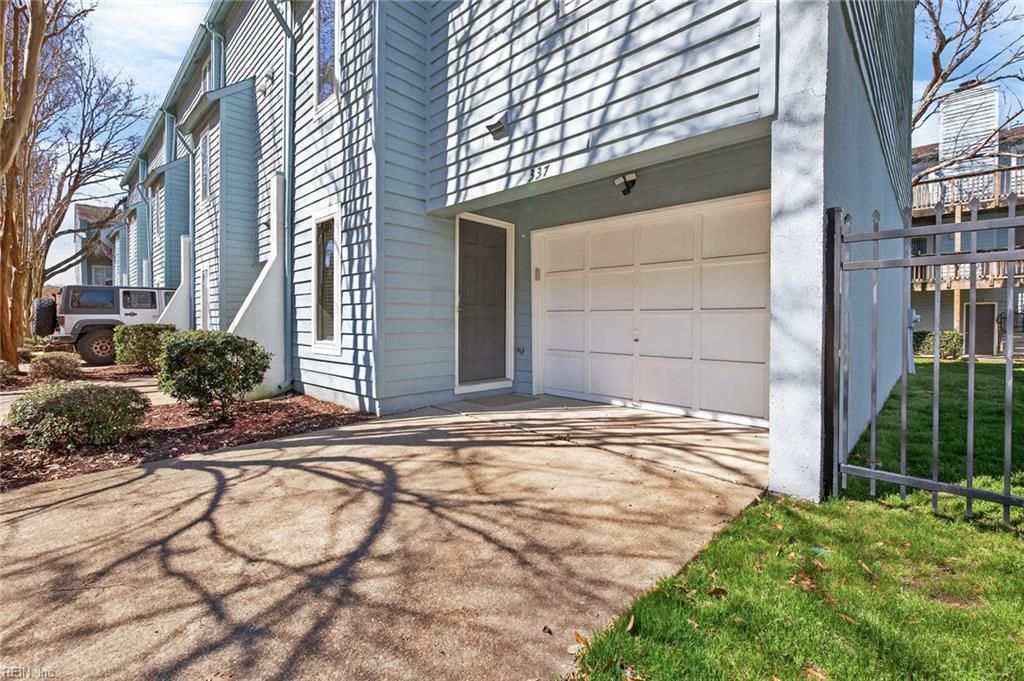 Photo of 337 25th Street, Virginia Beach, VA 23451 (MLS # 10624190)