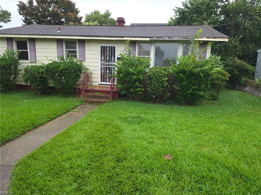 Photo of 1533 Vine Street, Norfolk, VA 23523 (MLS # 10655415)