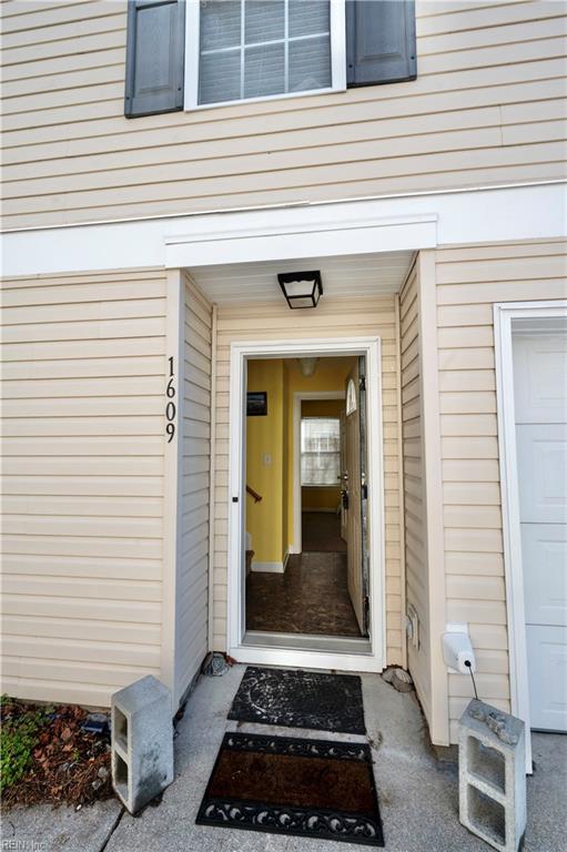 1609 Parks AVE