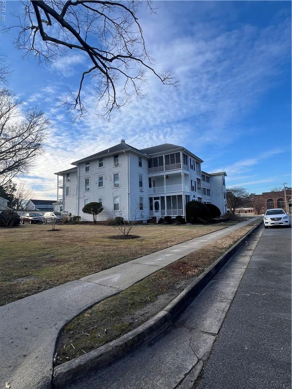 Photo of 403 W 4th Avenue, Franklin, VA 23851 (MLS # 10623275)