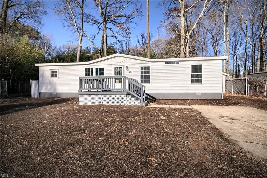 Photo of 104 Blackwood Court, Yorktown, VA 23693 (MLS # 10614233)